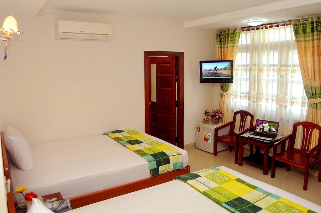 Nang Bien Hotel Nha Trang Phòng bức ảnh